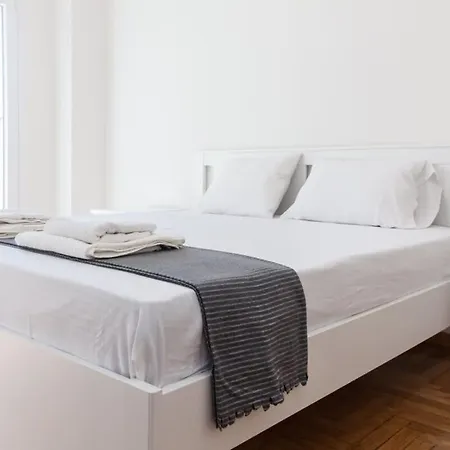 Stylish New Paradise Apt For 2 In Marousi 雅典 Exterior photo
