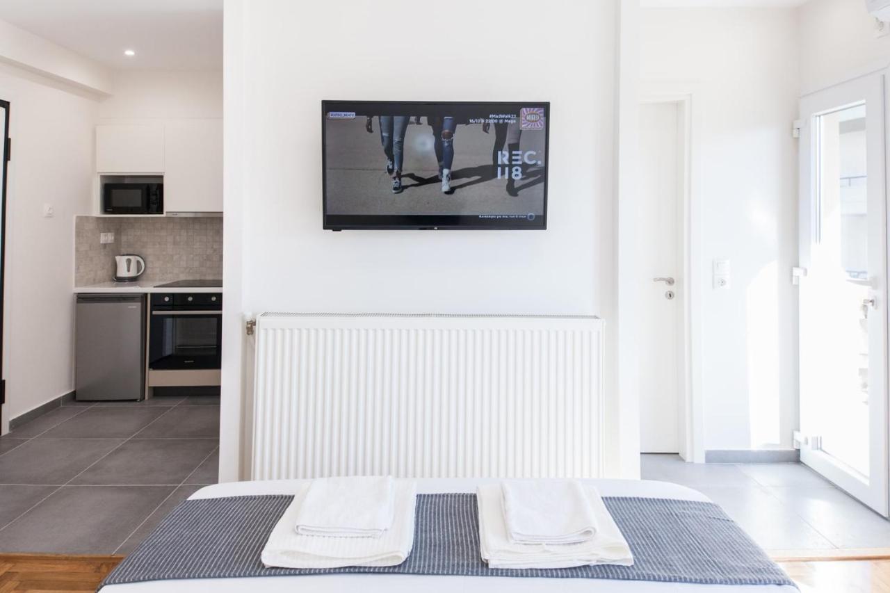 Stylish New Paradise For 2 In Marousi *