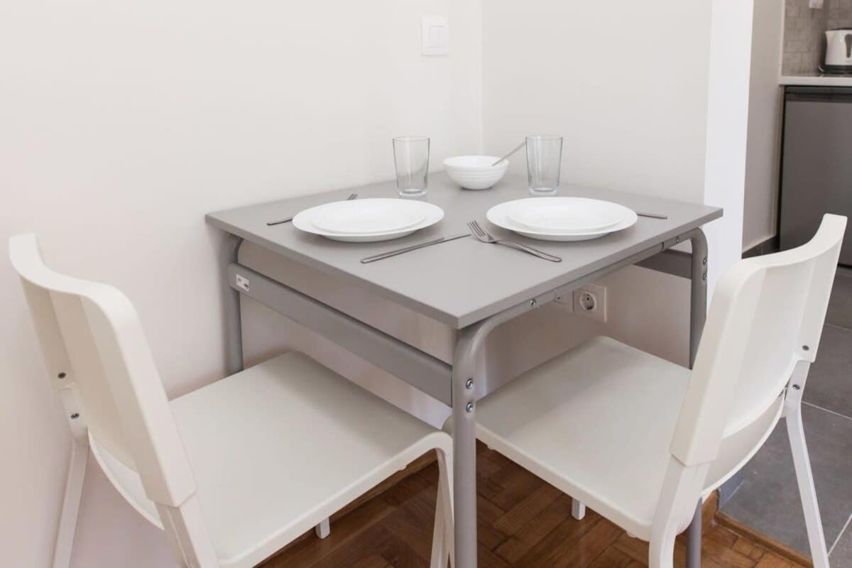 Stylish New Paradise For 2 In Marousi * Athen