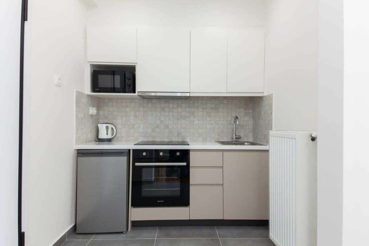 Stylish New Paradise For 2 In Marousi *